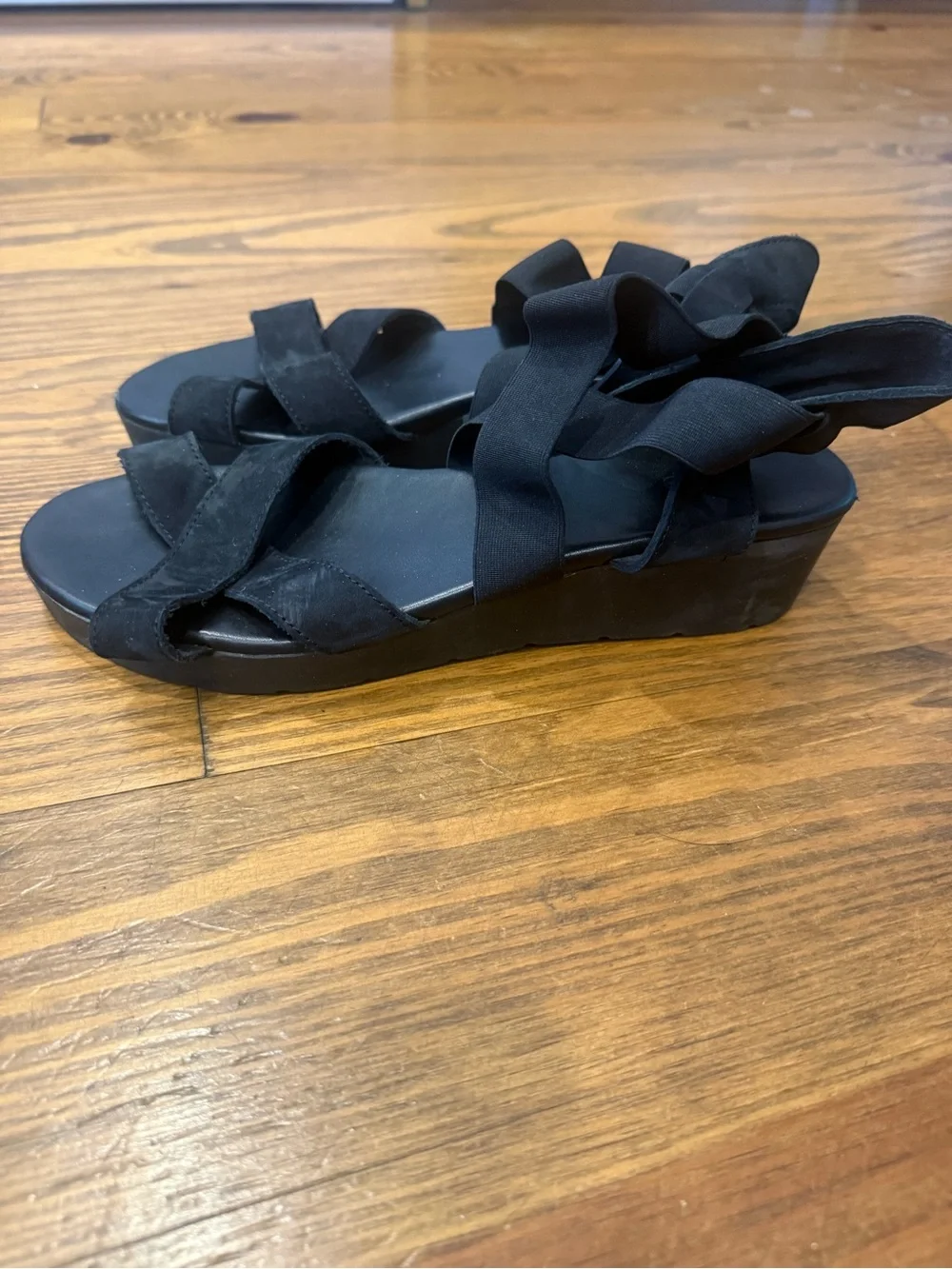 Arche Black Ruffle Strap Platform Sandals